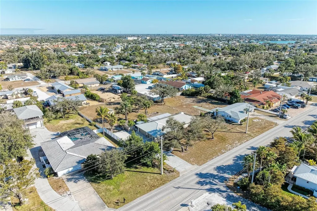 612 Bayshore Road Nokomis FL 34275