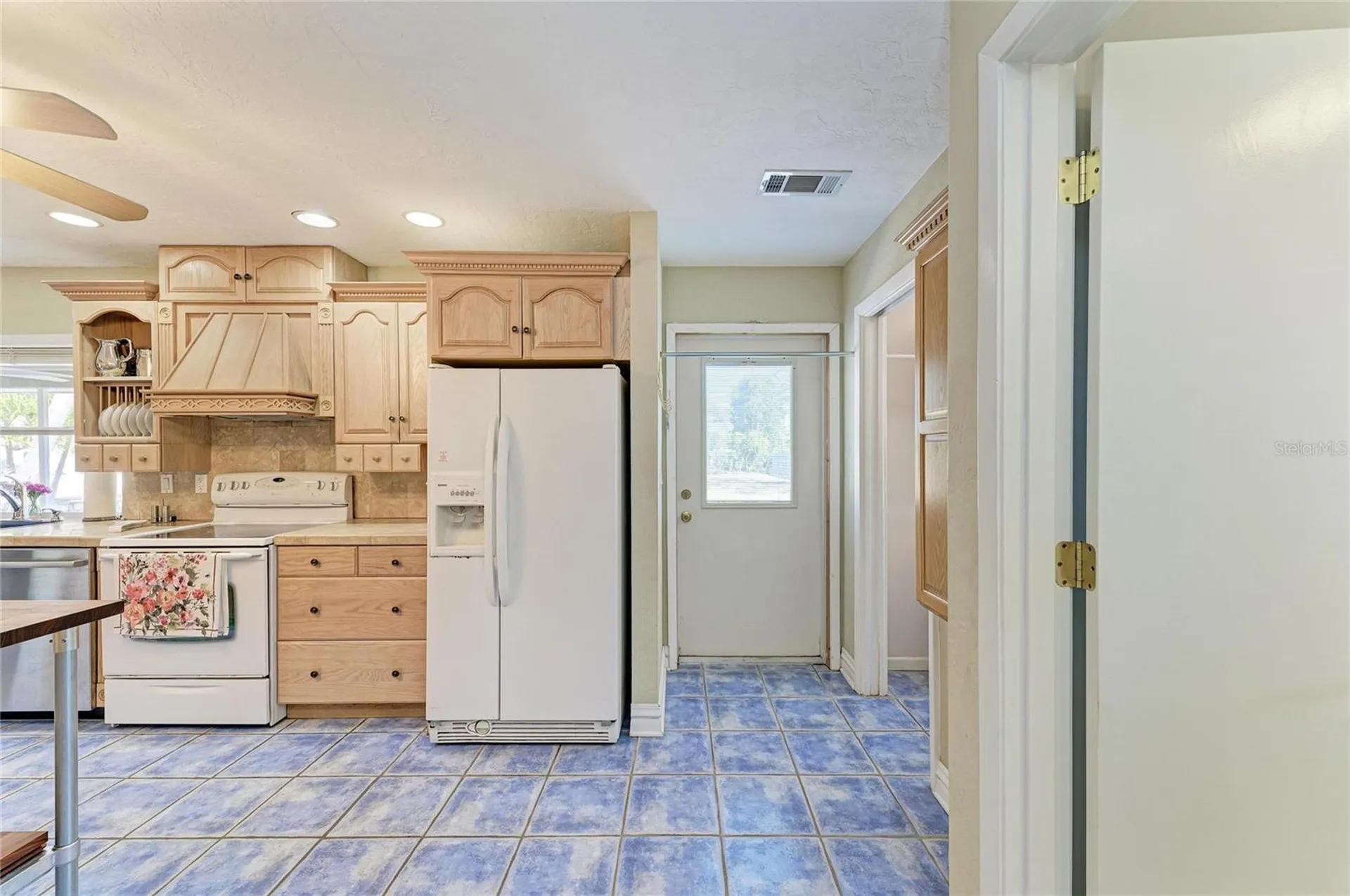 612 Bayshore Road Nokomis FL 34275