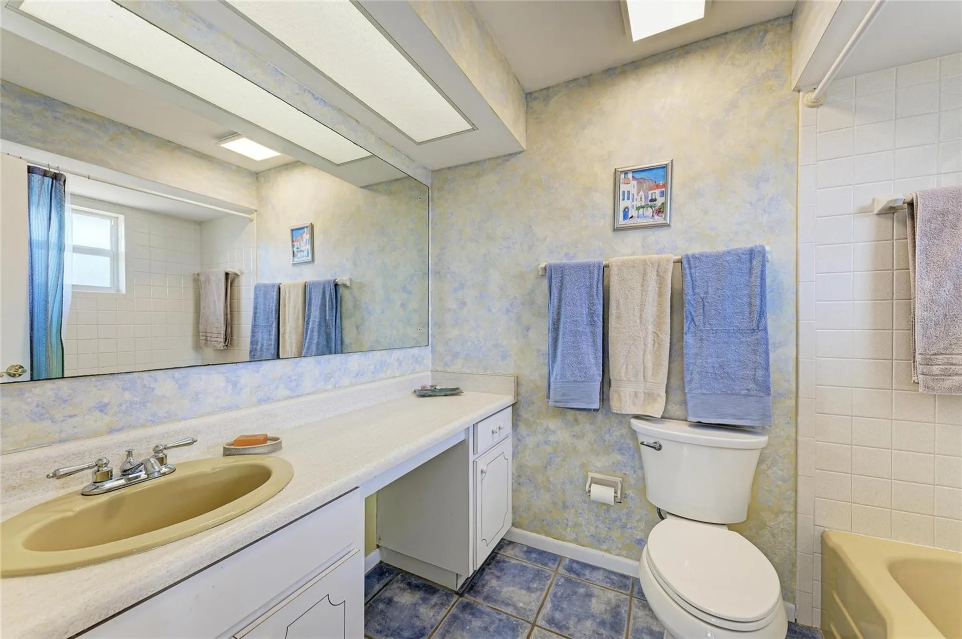 612 Bayshore Road Nokomis FL 34275