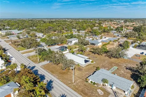612 Bayshore Road Nokomis FL 34275