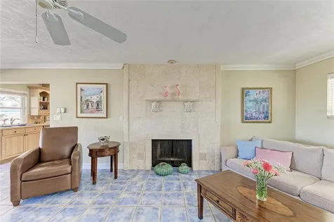 612 Bayshore Road Nokomis FL 34275
