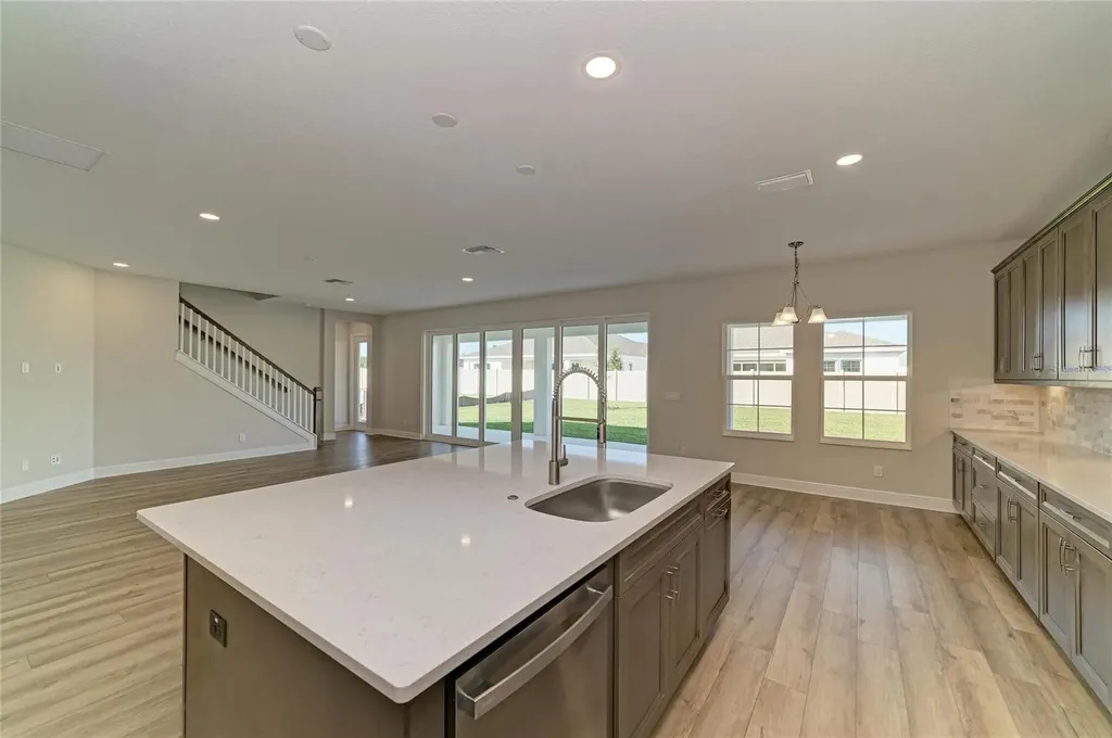 33882 Twilight Sea Place Dade City FL 33525