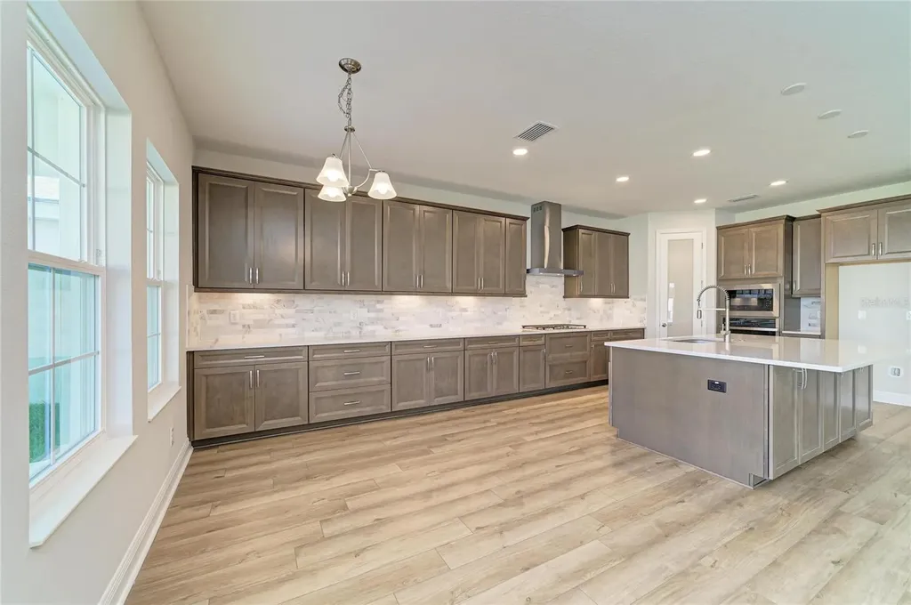 33882 Twilight Sea Place Dade City FL 33525