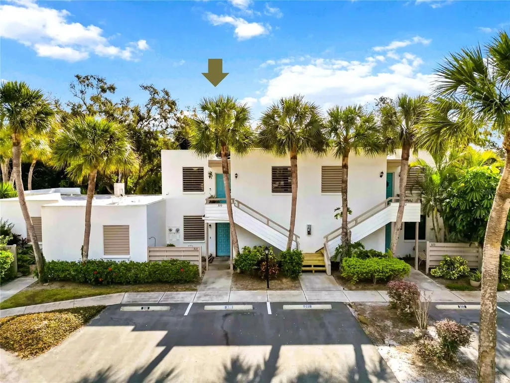 320 Timber Lake Drive Bradenton FL 34210
