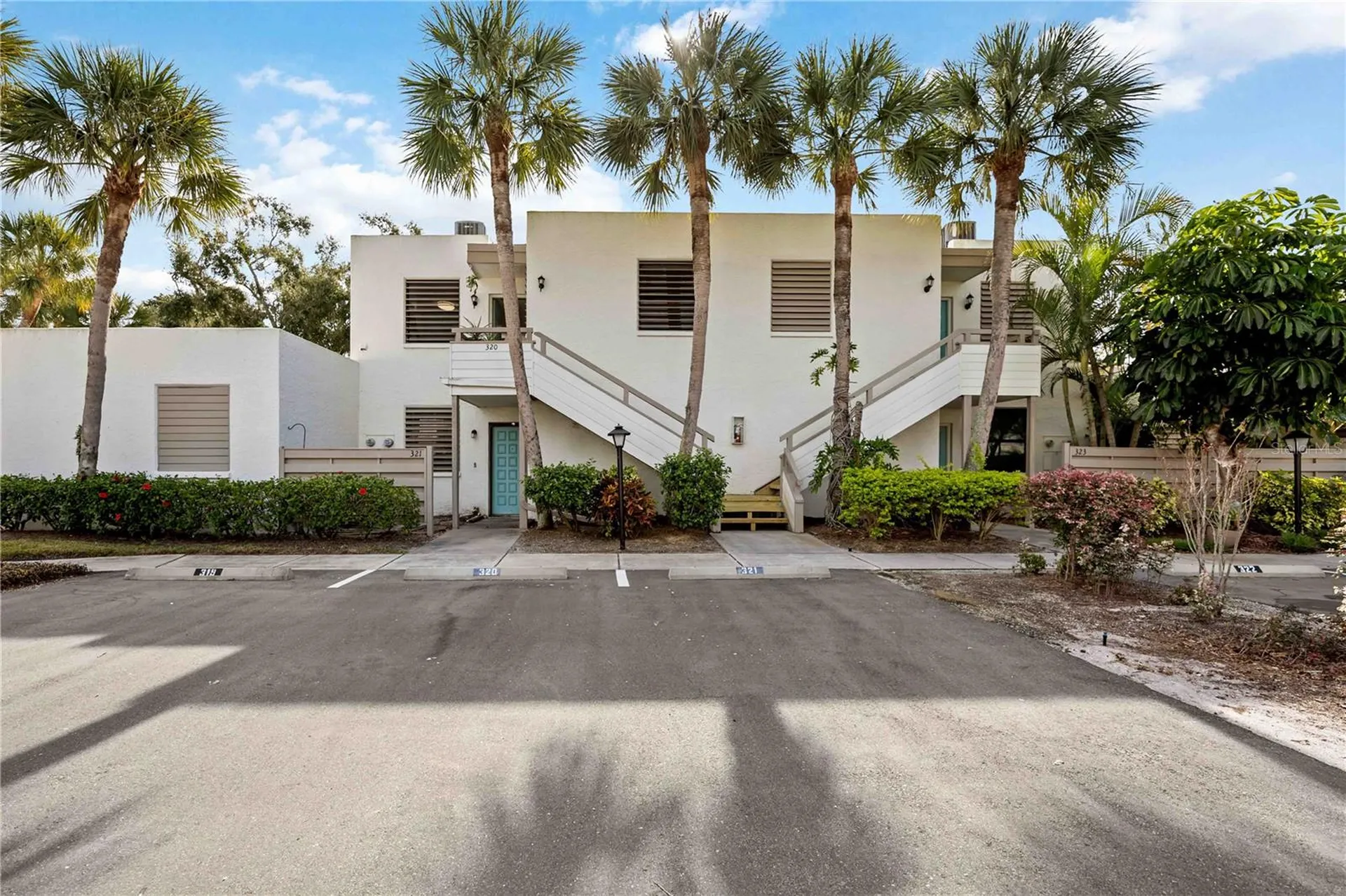 320 Timber Lake Drive Bradenton FL 34210