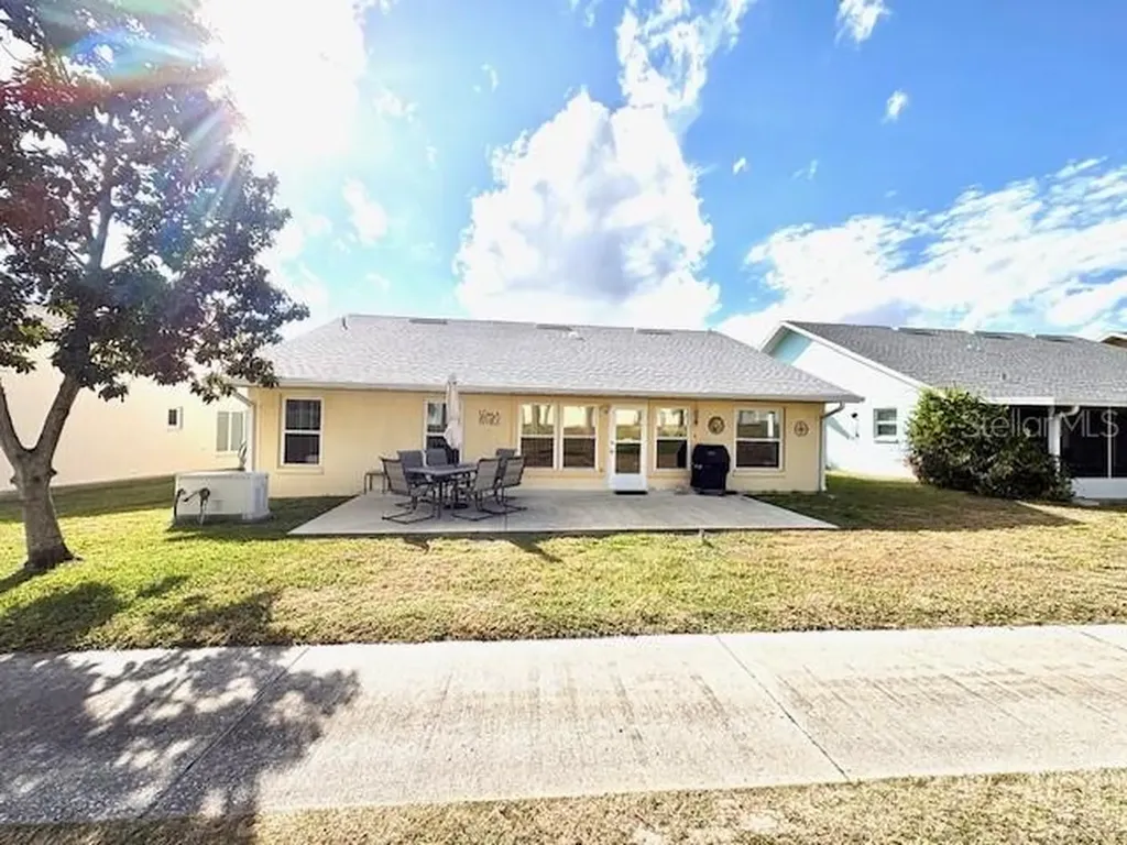 422 Harbourview Drive Haines City FL 33844