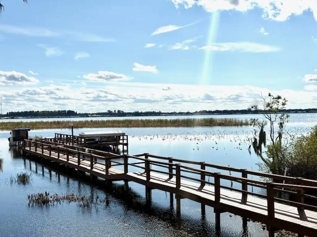 422 Harbourview Drive Haines City FL 33844
