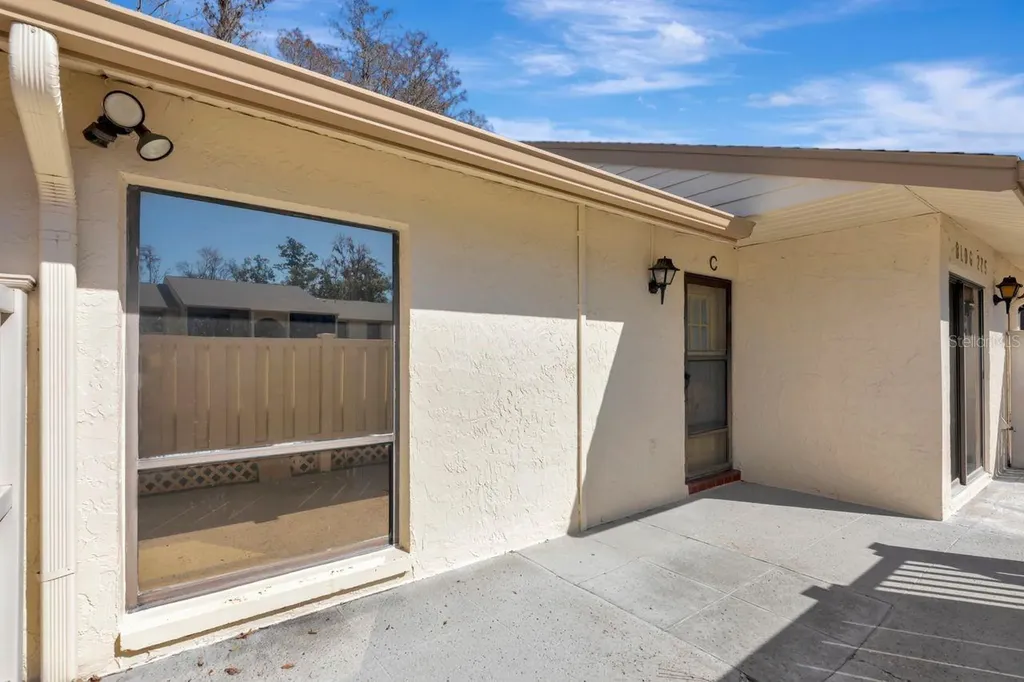 3113 Lake Pine Way Tarpon Springs FL 34688