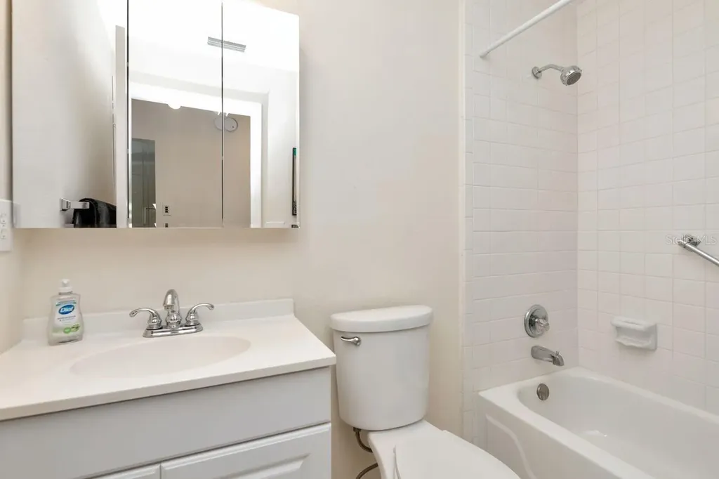 3113 Lake Pine Way Tarpon Springs FL 34688