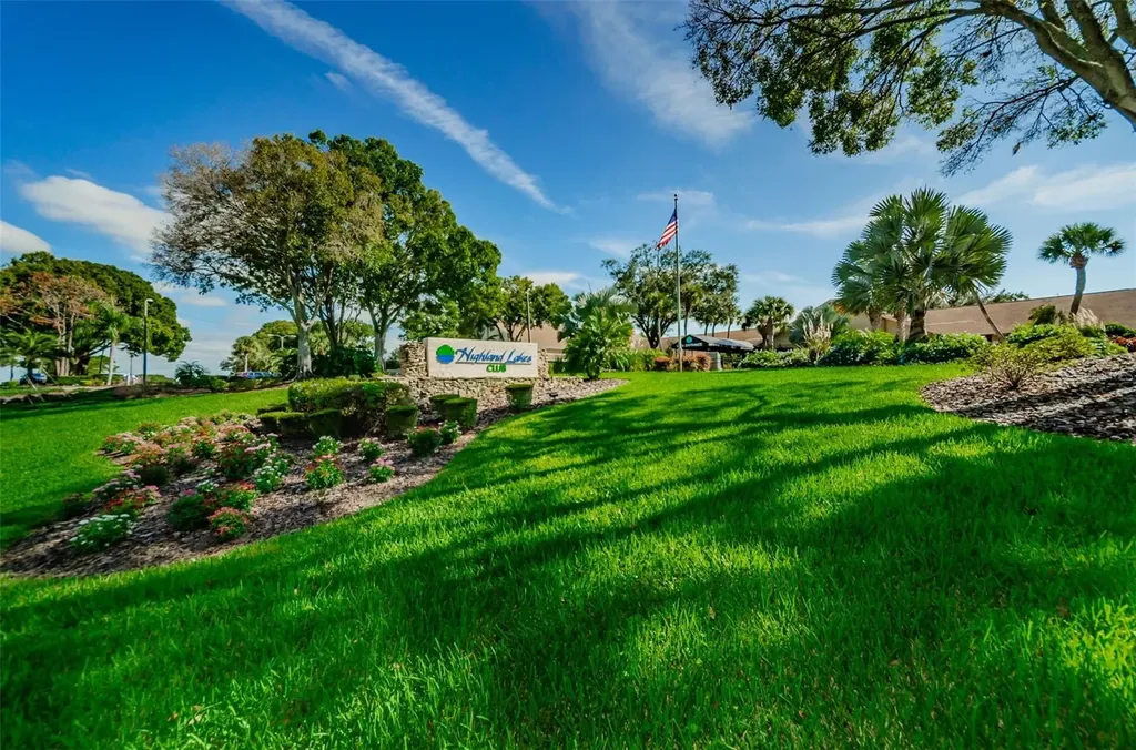 1563 Wicklow Drive Palm Harbor FL 34684