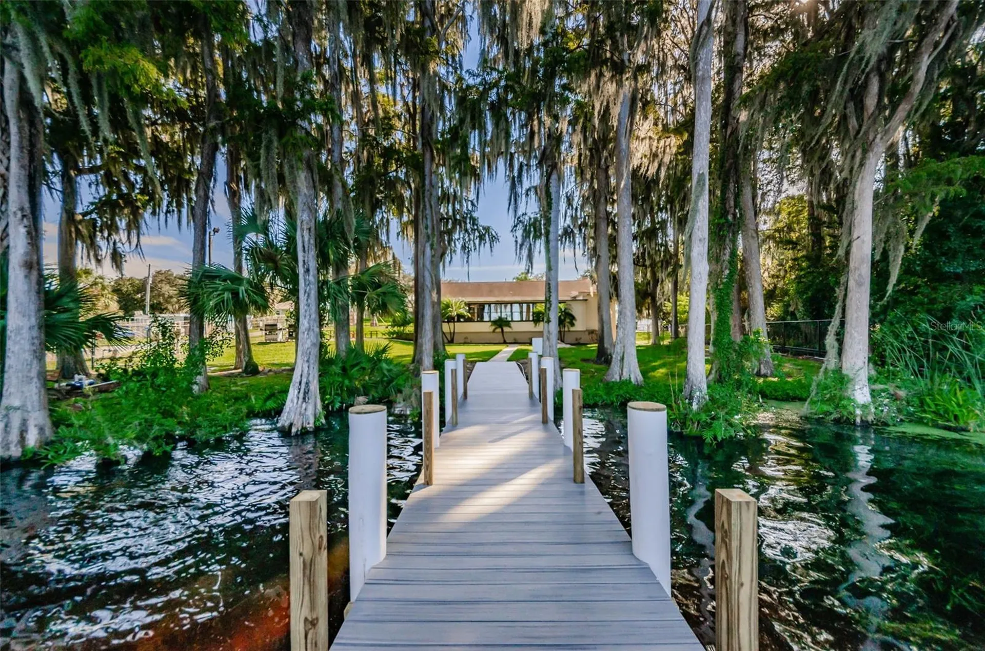 1563 Wicklow Drive Palm Harbor FL 34684