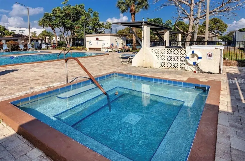 5705 80th Street N St Petersburg FL 33709