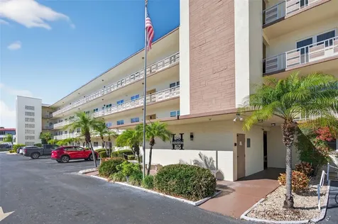 5705 80th Street N St Petersburg FL 33709