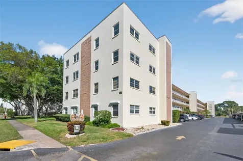 5705 80th Street N St Petersburg FL 33709