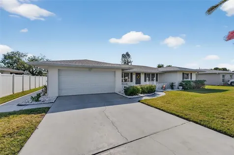 1735 Loralin Drive Englewood FL 34223