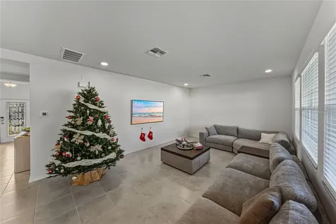9506 Crescent Ray Drive Wesley Chapel FL 33545
