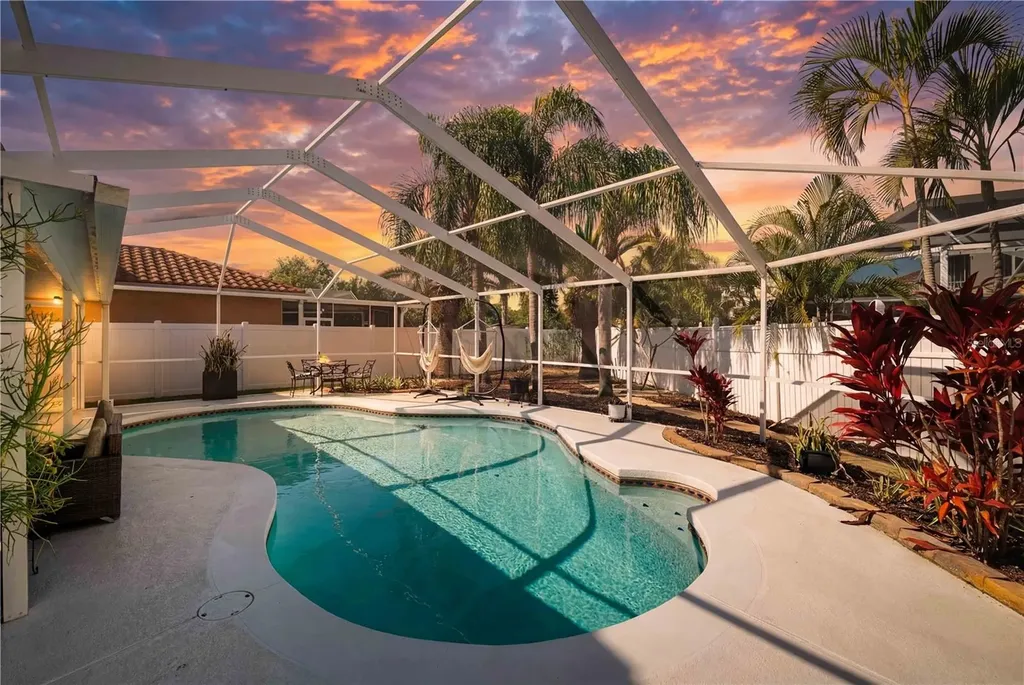 5806 Cay Cove Court Tampa FL 33615