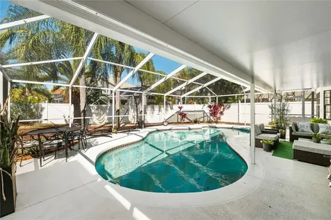 5806 Cay Cove Court Tampa FL 33615
