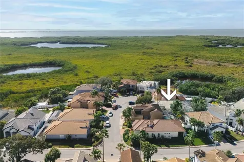 5806 Cay Cove Court Tampa FL 33615