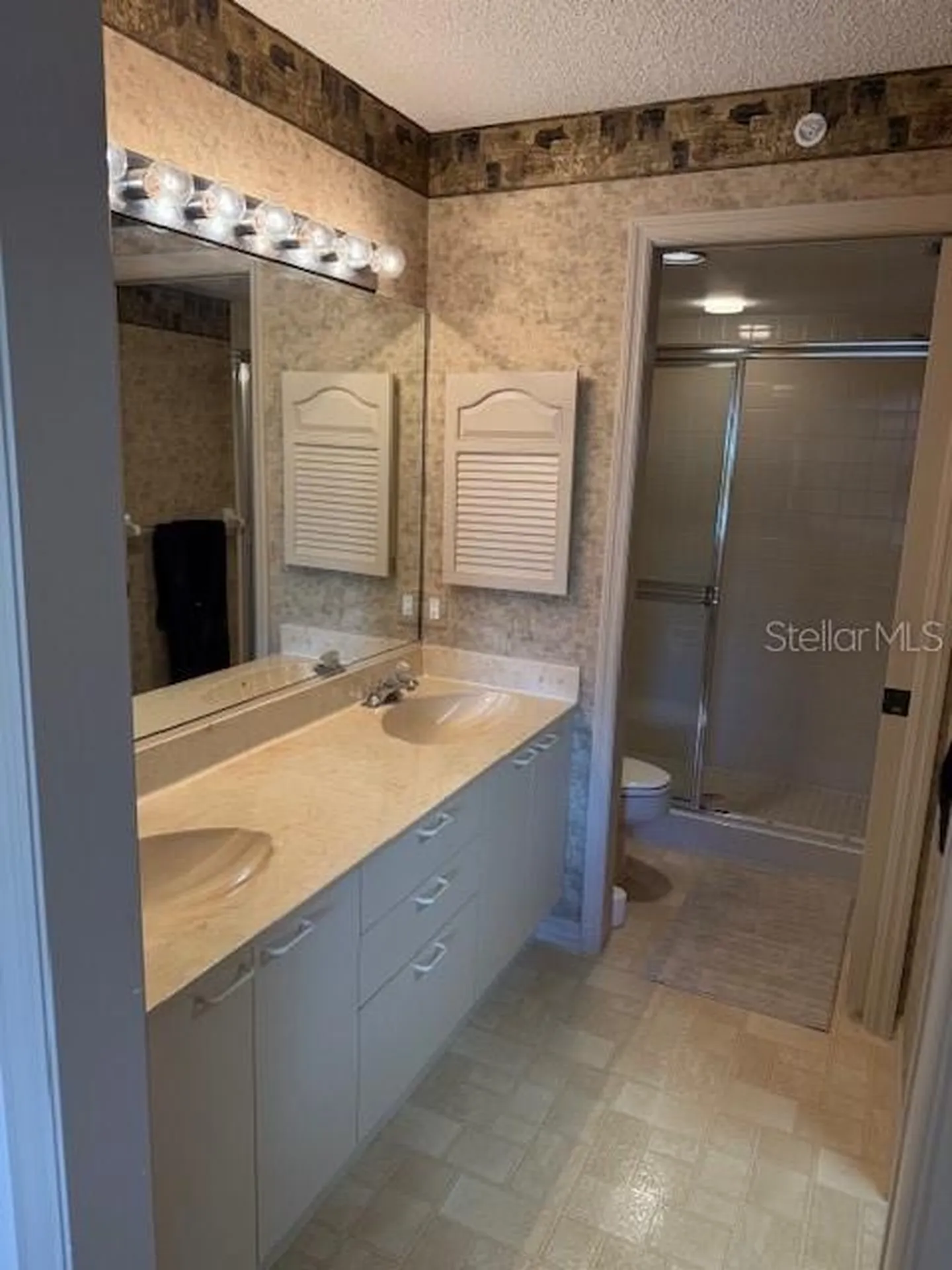 5525 Ashton Lake Drive Sarasota FL 34231