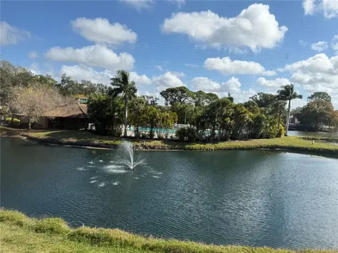 5525 Ashton Lake Drive Sarasota FL 34231