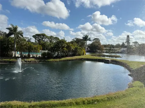5525 Ashton Lake Drive Sarasota FL 34231