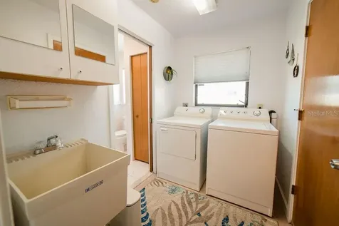9273 Carnation Avenue Englewood FL 34224