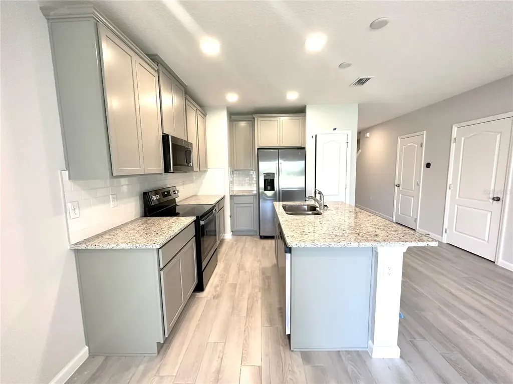 2835 Narcoossee Commons Way St Cloud FL 34771