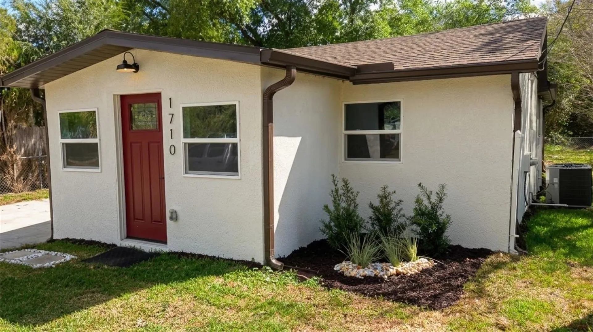 1710 E Bay Street Winter Garden FL 34787