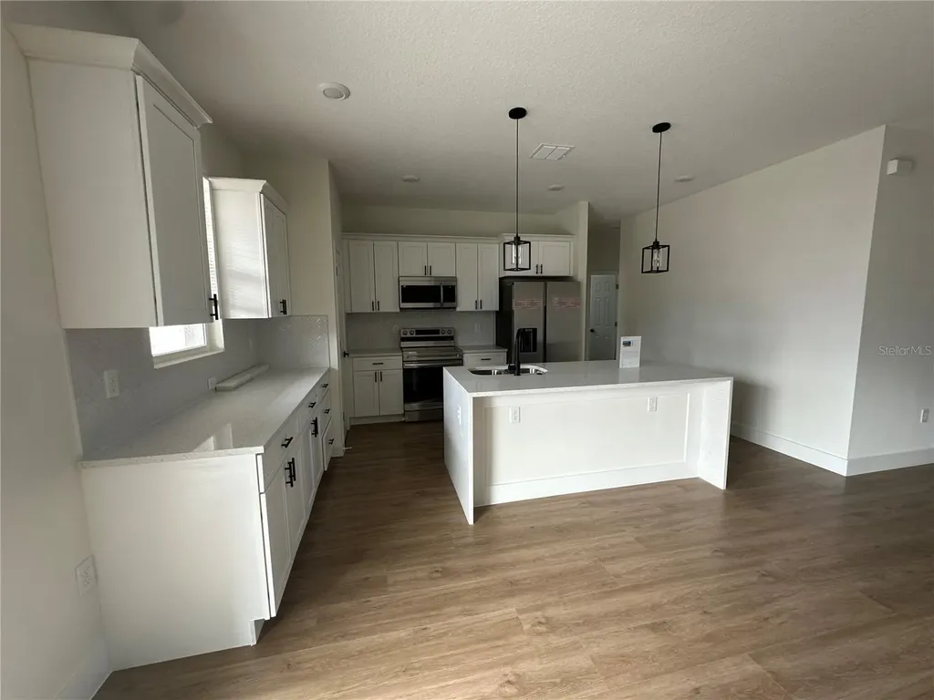 1323 E Derby Drive Dunnellon FL 34434