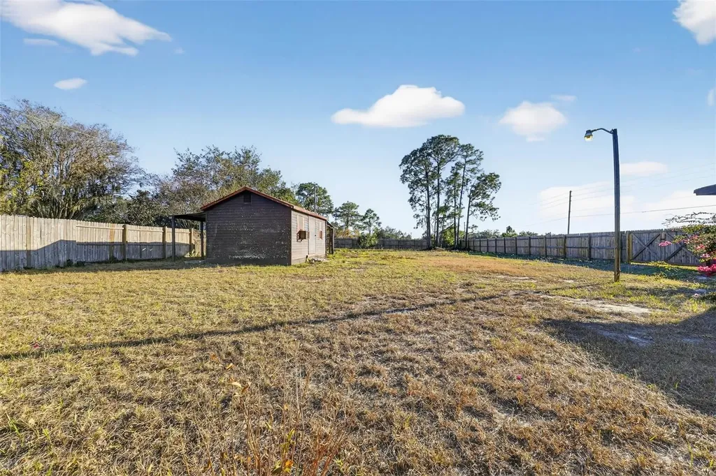 8812 Oakwood Drive Lake Wales FL 33898