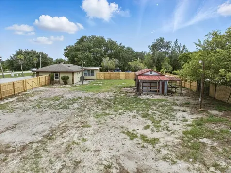8812 Oakwood Drive Lake Wales FL 33898