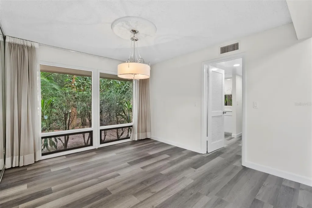 100 Hidden Oak Drive Longwood FL 32779