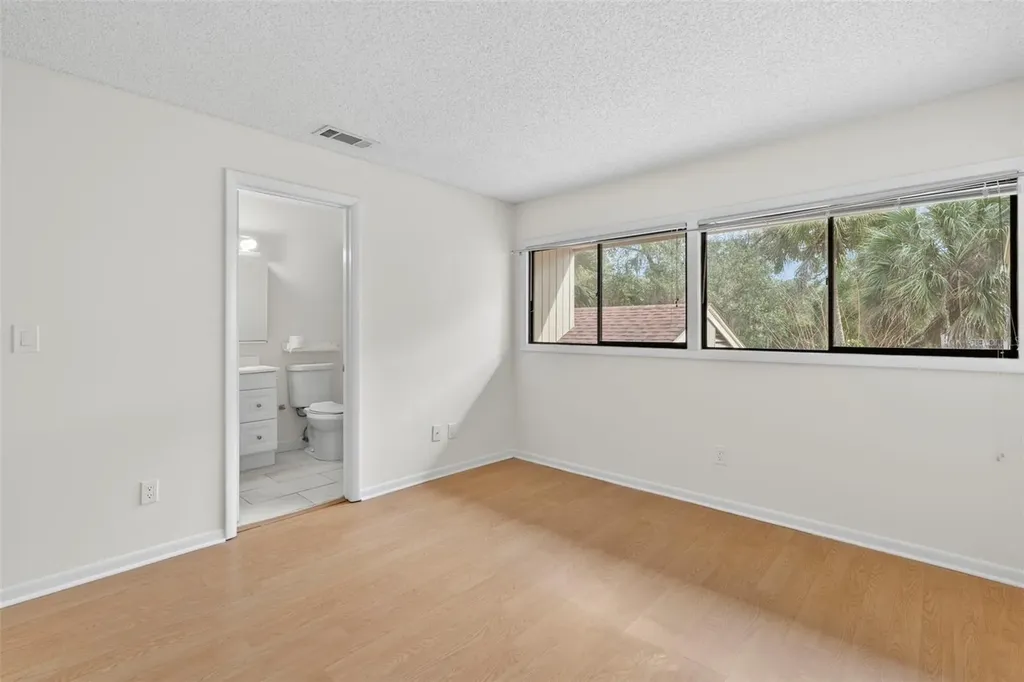 100 Hidden Oak Drive Longwood FL 32779