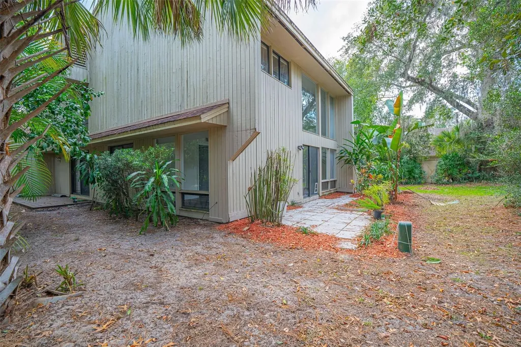 100 Hidden Oak Drive Longwood FL 32779