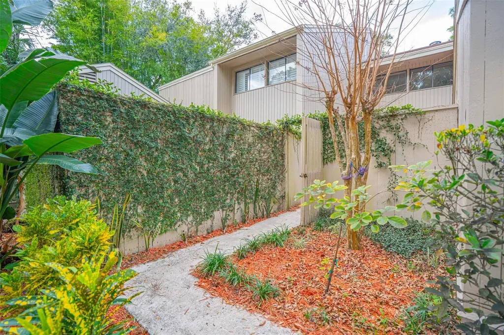 100 Hidden Oak Drive Longwood FL 32779