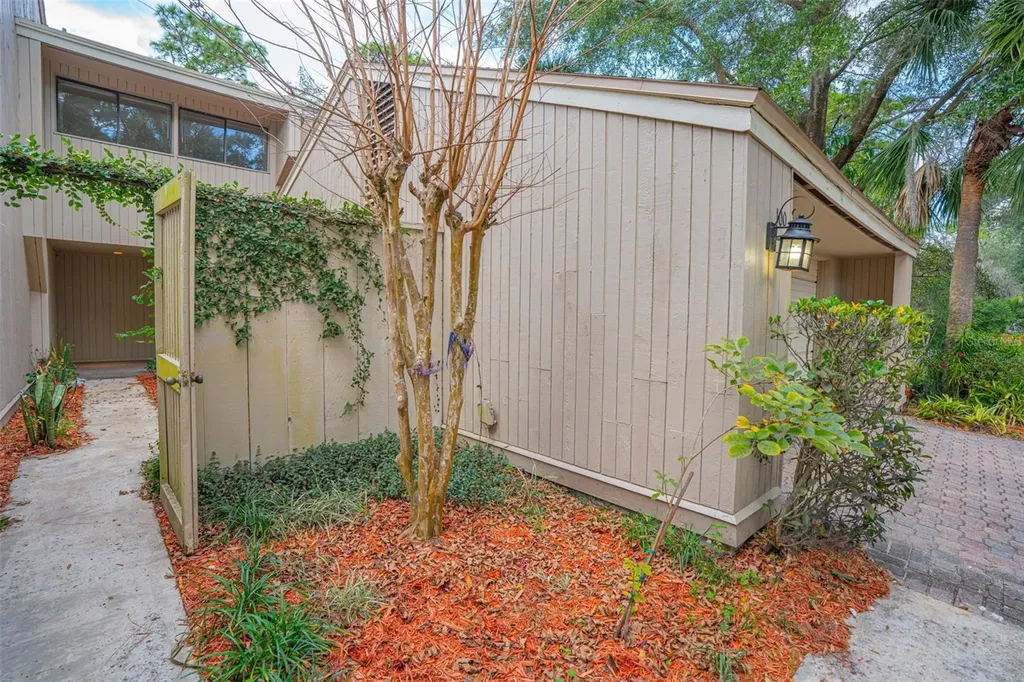 100 Hidden Oak Drive Longwood FL 32779