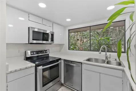 100 Hidden Oak Drive Longwood FL 32779