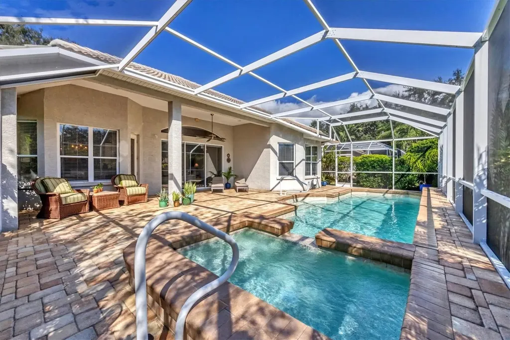 4375 Mirabella Circle Bradenton FL 34210