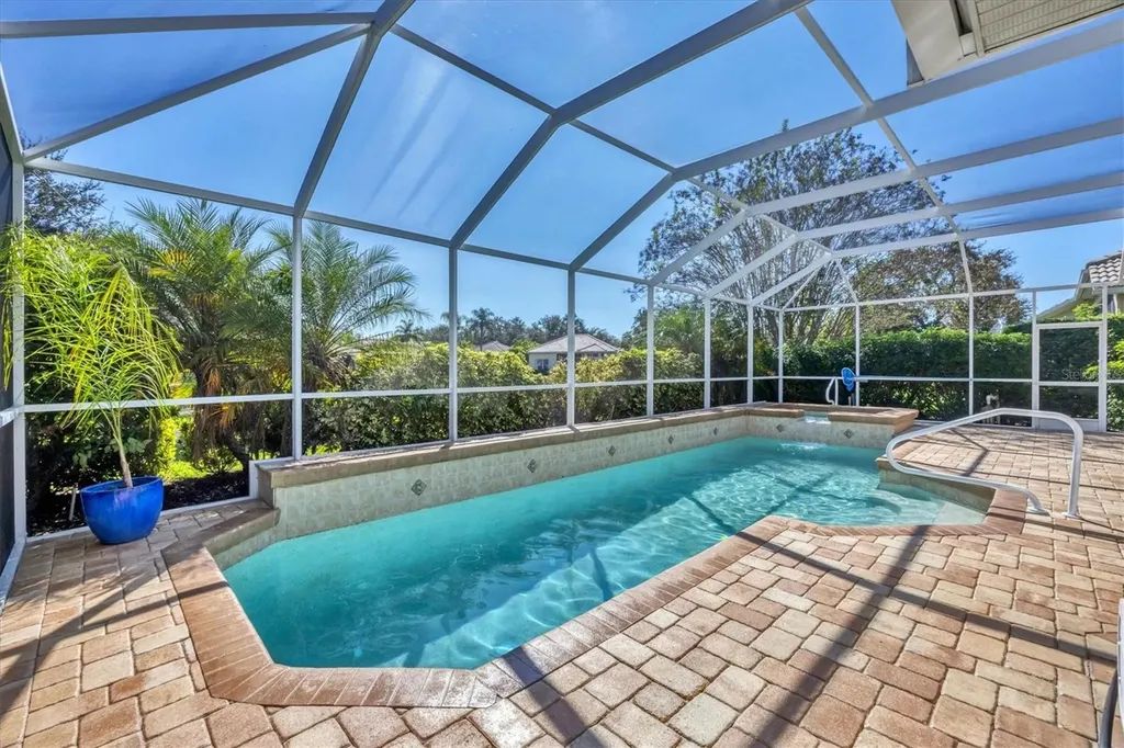 4375 Mirabella Circle Bradenton FL 34210