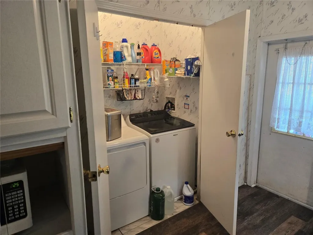 2121 SE 170th Avenue Road Silver Springs FL 34488