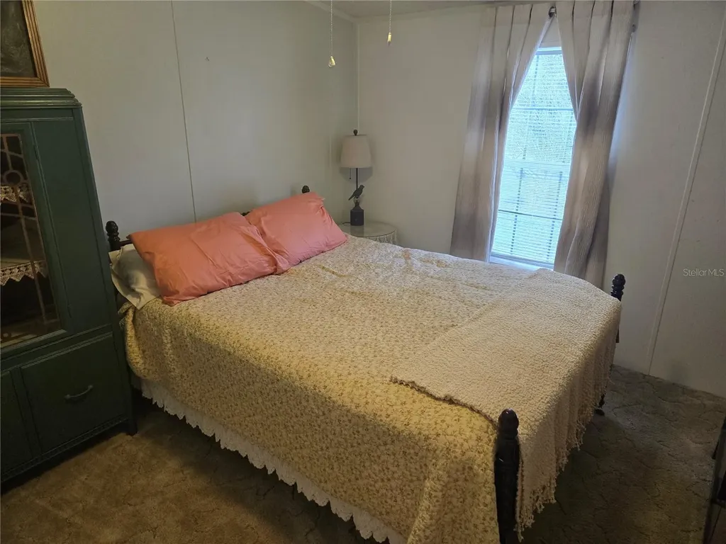 2121 SE 170th Avenue Road Silver Springs FL 34488
