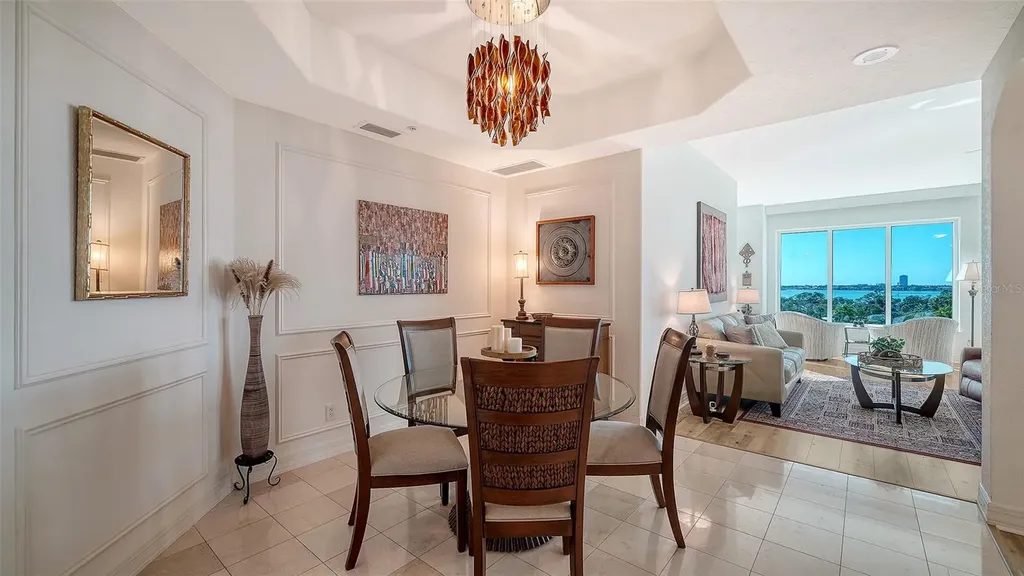 340 S Palm Avenue Sarasota FL 34236