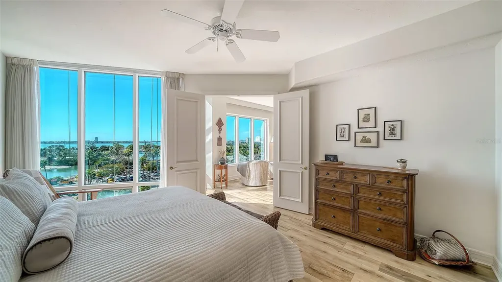 340 S Palm Avenue Sarasota FL 34236