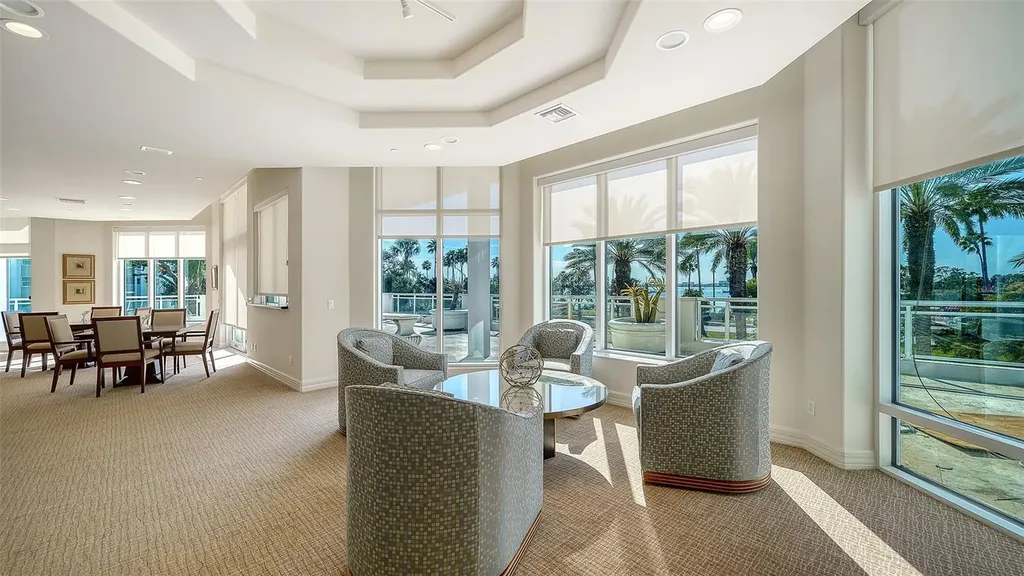 340 S Palm Avenue Sarasota FL 34236