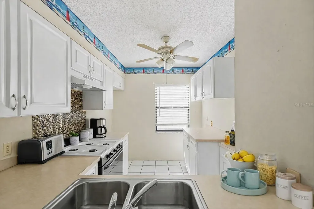 1522 Mission Hills Boulevard Clearwater FL 33759