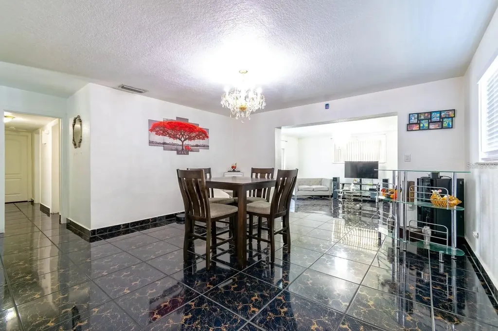 804 Engel Drive Orlando FL 32807