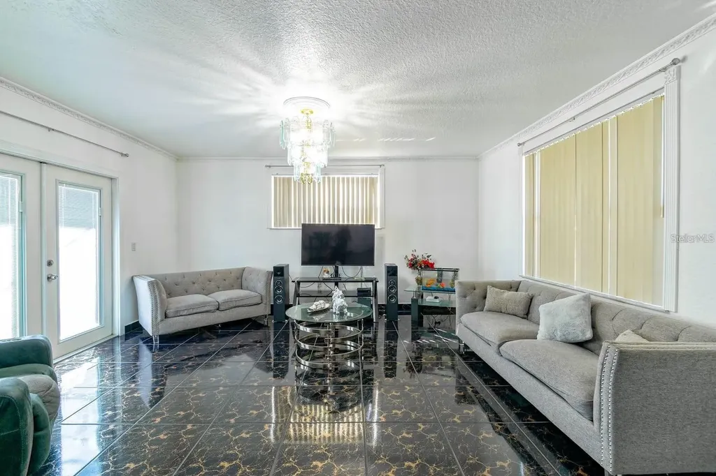 804 Engel Drive Orlando FL 32807