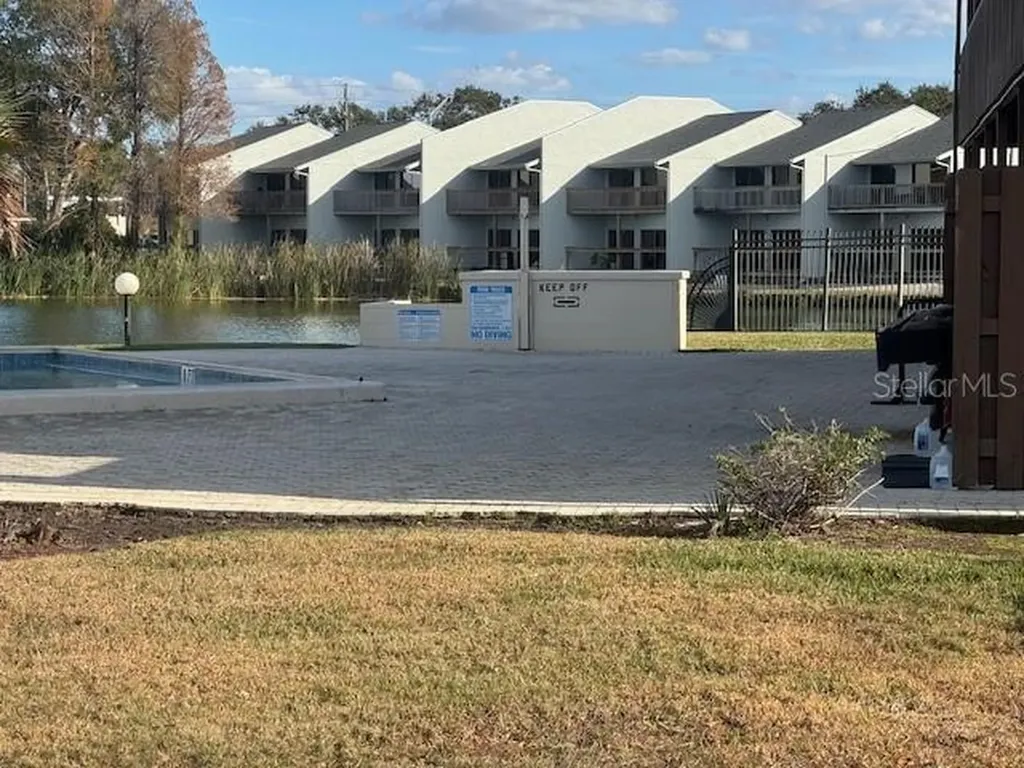 1920 Edgewood Drive E Lakeland FL 33803