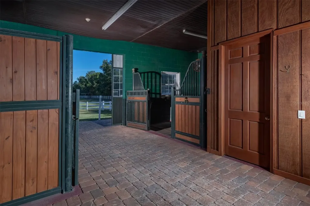 2780 Vickie Court Kissimmee FL 34744